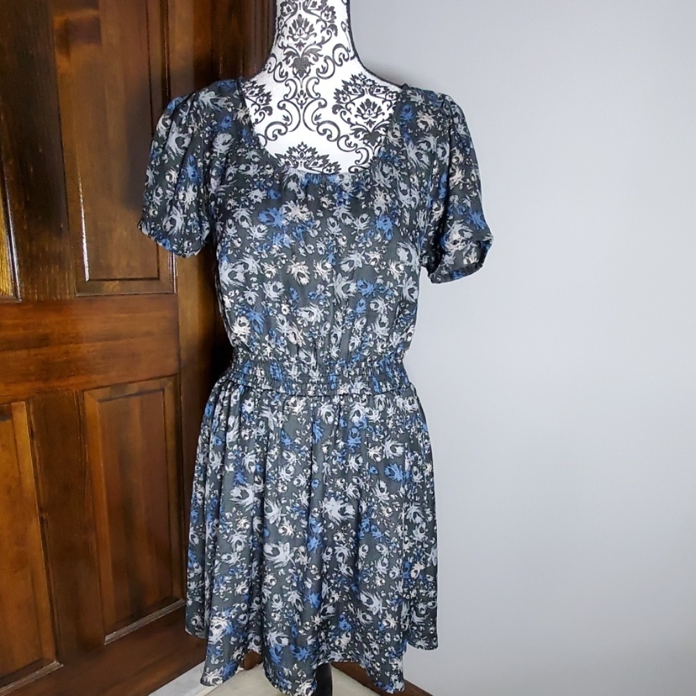 Mimi Chica Blue & Gray Feather Dress